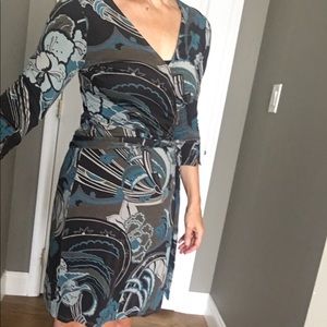 Ann Taylor Petites Wrap Dress - size 6P